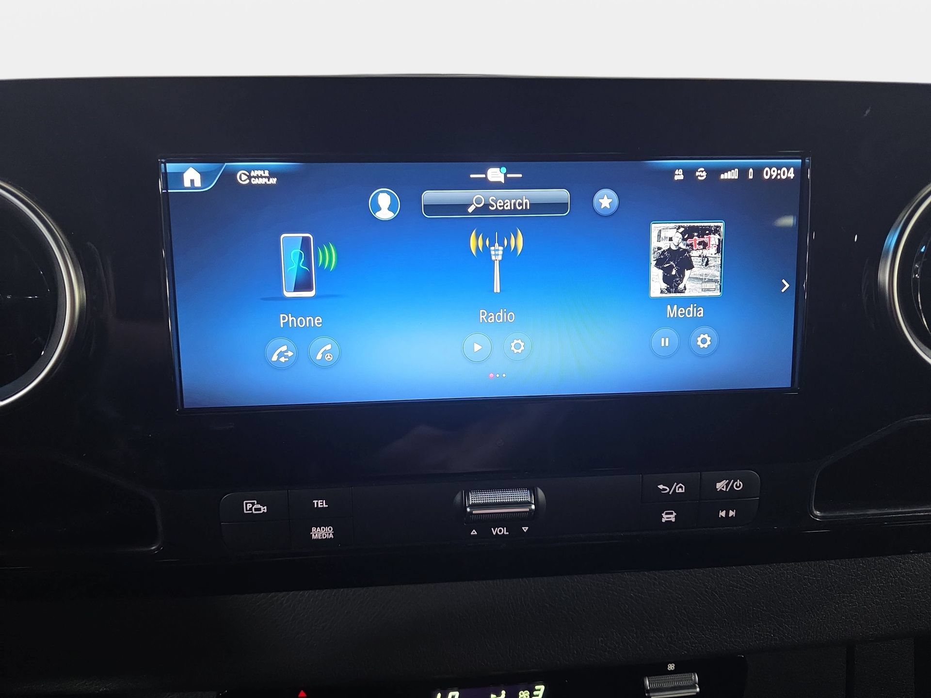 Used 2025 Mercedes-Benz Sprinter 2500 image 20