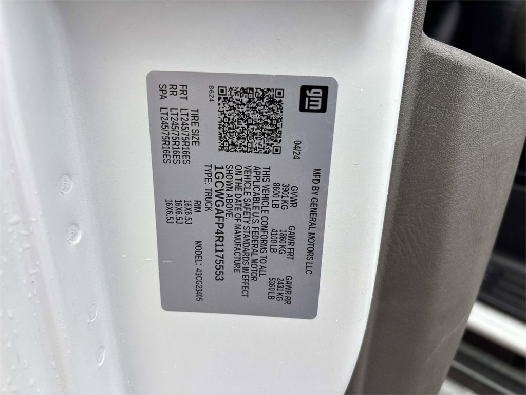 Used 2024 Chevrolet Express 2500 w/ Driver Convenience Package image 21