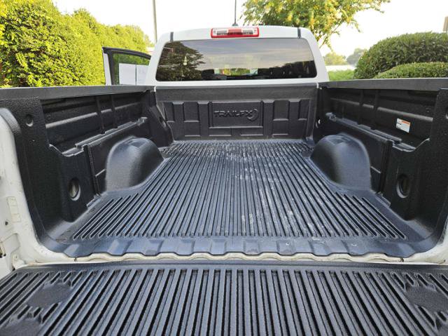 Used 2015 Chevrolet Colorado LT AWD/4WD image 32