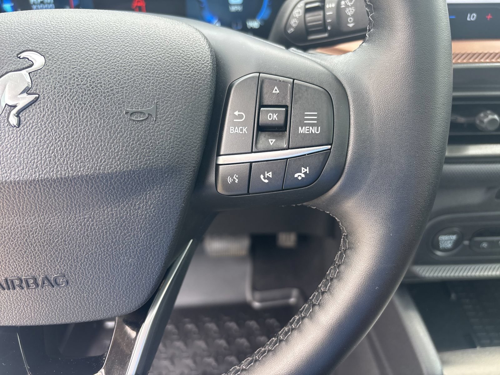 Used 2025 Ford Bronco Sport Outer Banks w/ Outer Banks Tech Package+ AWD/4WD image 23