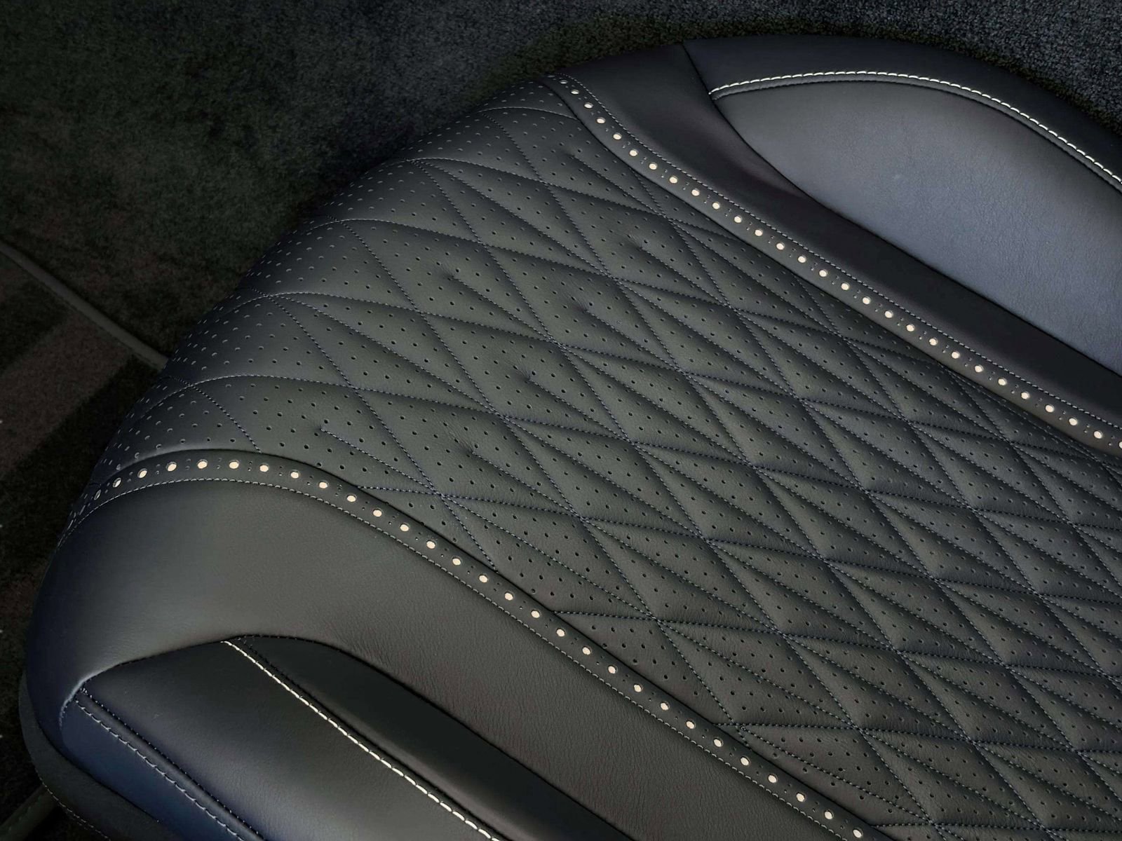 New 2026 Aston Martin DB12 Convertible RWD image 23