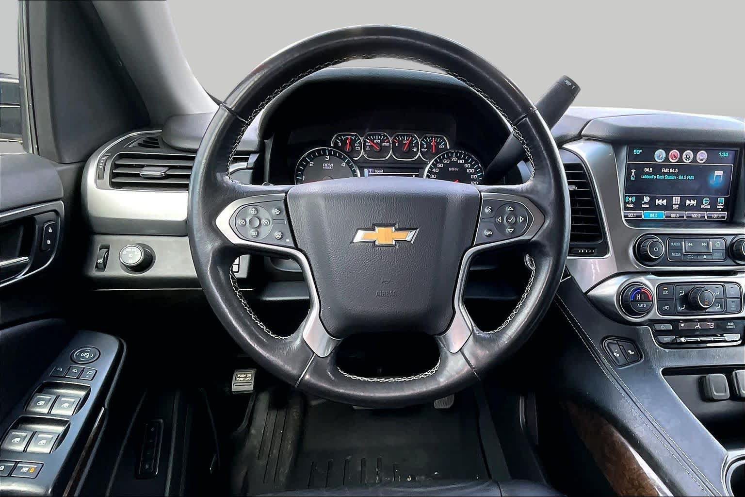Used 2019 Chevrolet Tahoe LT w/ Luxury Package RWD image 6