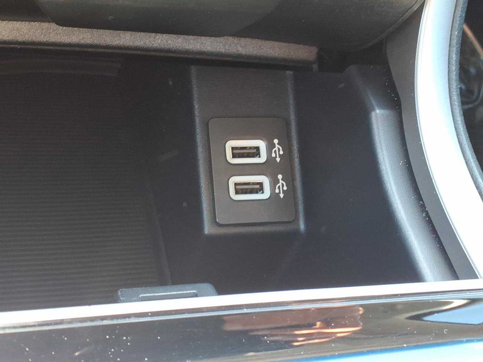 Used 2020 Ford Edge SEL AWD/4WD image 20