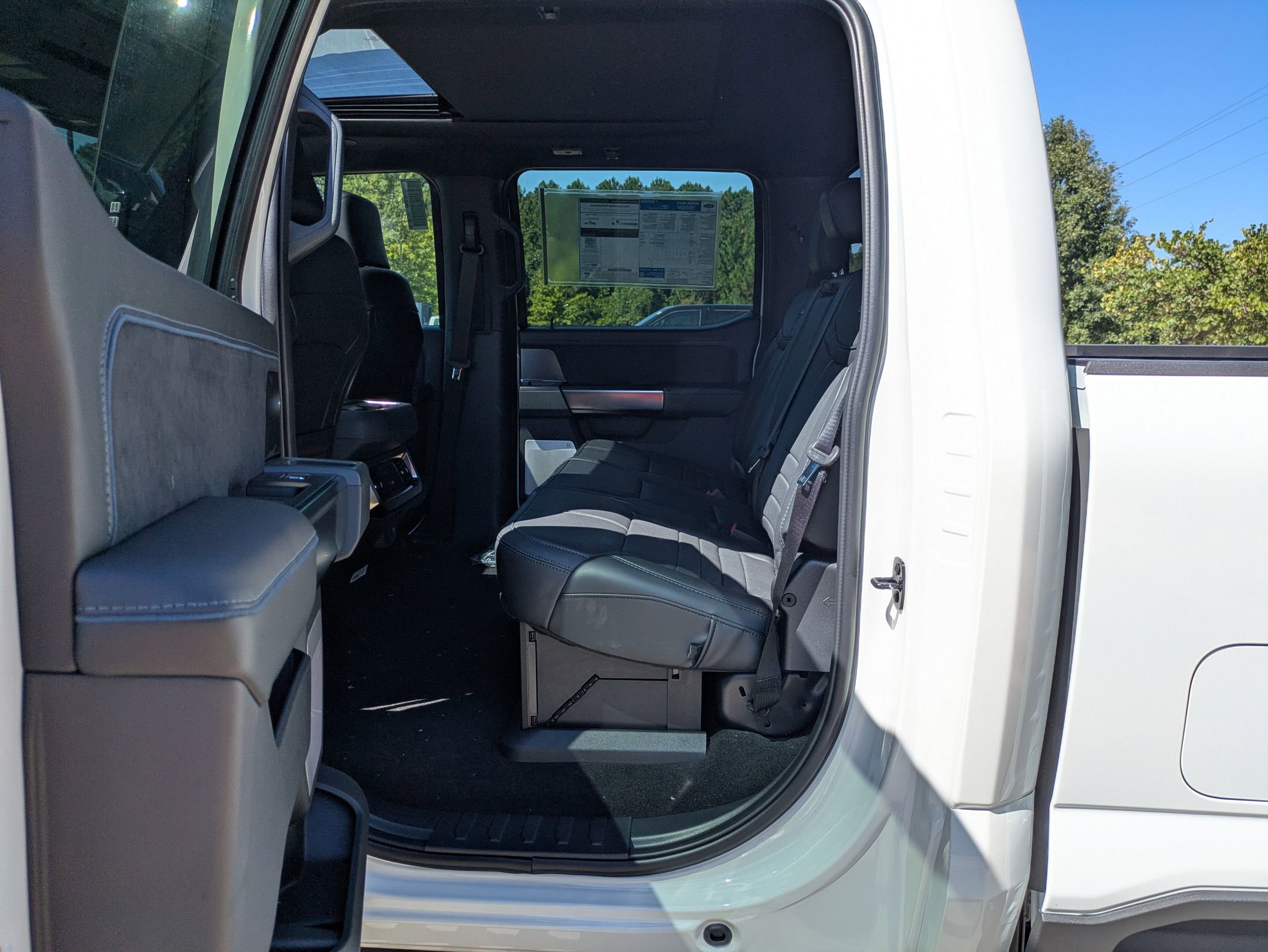 New 2026 Ford F250 Platinum w/ Tremor Off-Road Package image 29