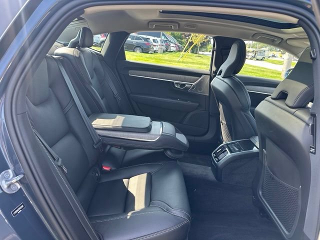 Used 2023 Volvo S90 B6 Ultimate w/ Lounge Package AWD/4WD image 24