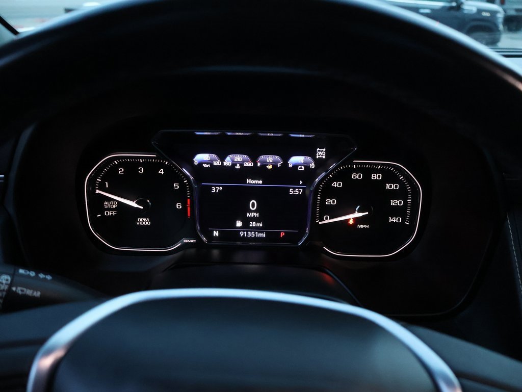 Used 2021 GMC Yukon SLT image 39