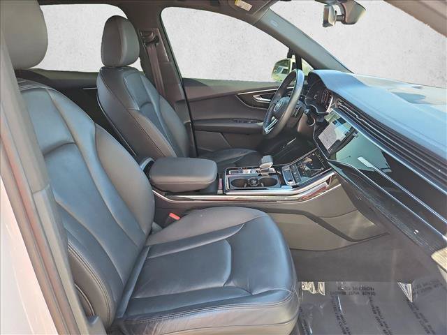Used 2023 Audi Q7 2.0T Premium w/ Convenience Package AWD/4WD image 28