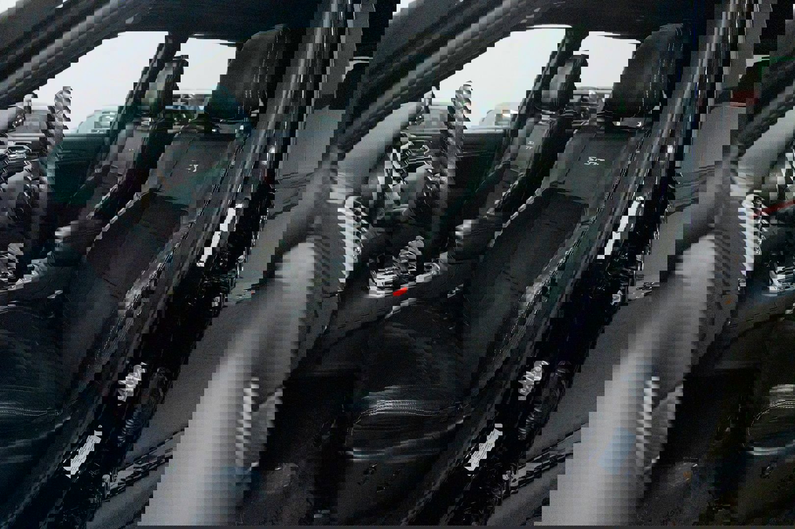 Used 2018 Jeep Grand Cherokee SRT w/ Trailer Tow Group IV image 18