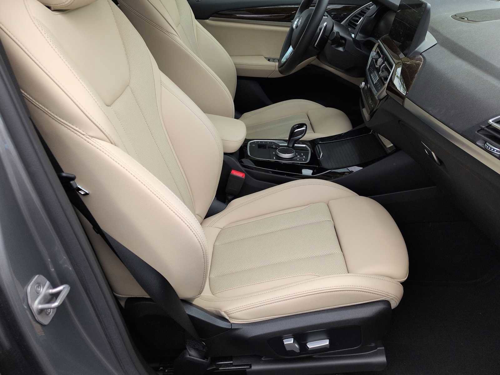 Certified 2023 BMW X3 xDrive30i w/ Premium Package image 24