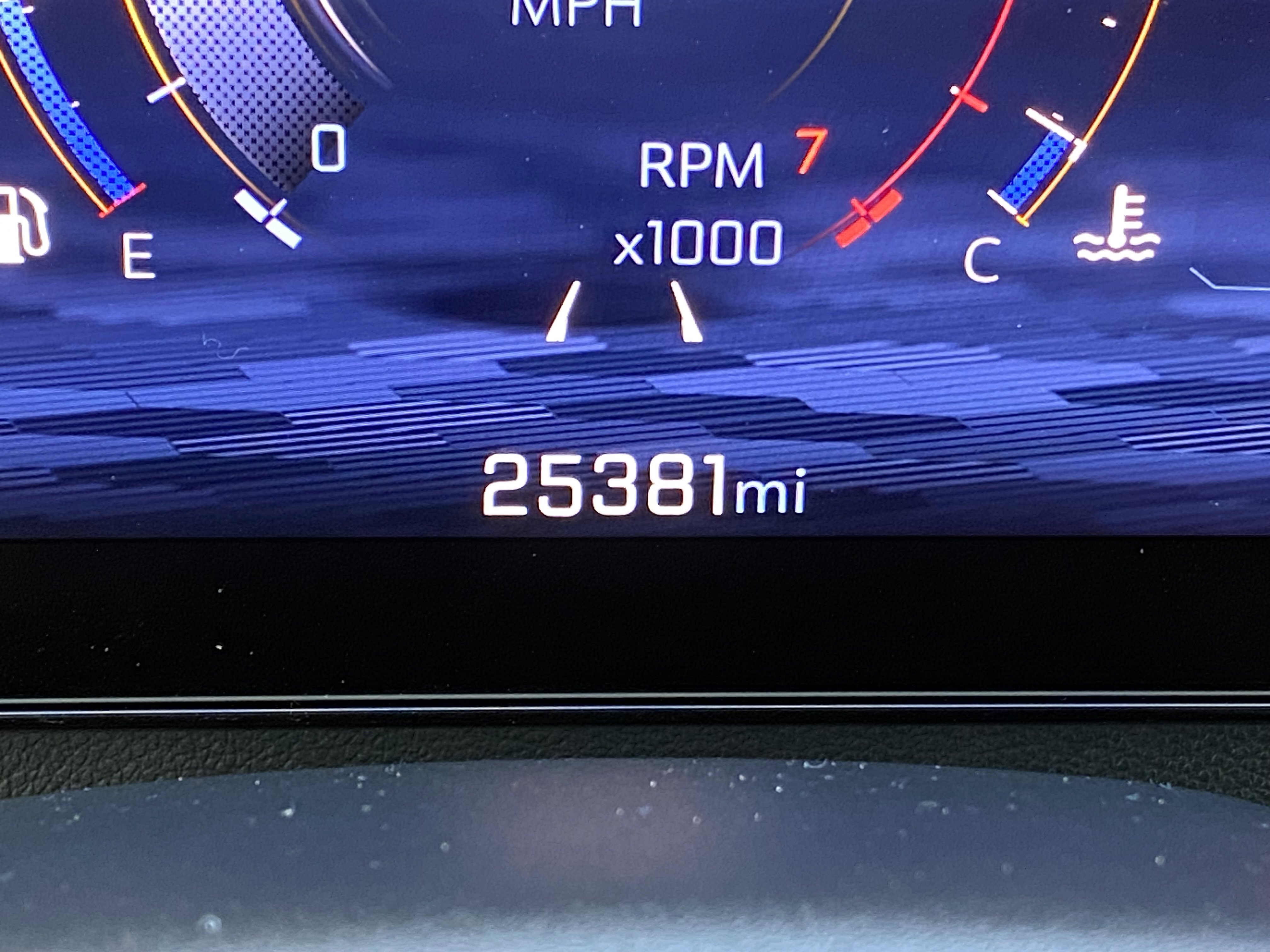 Used 2024 Chevrolet Traverse LT w/ Trailering Package image 23