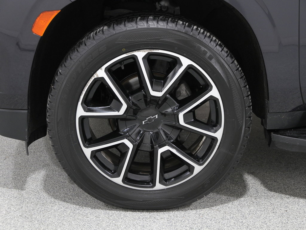 Used 2022 Chevrolet Tahoe RST w/ Luxury Package image 26