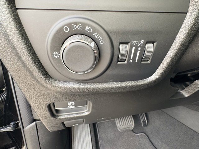 New 2025 Jeep Grand Cherokee L Altitude image 22