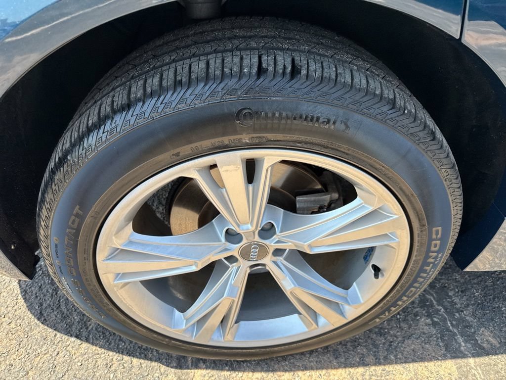 Used 2021 Audi Q8 Prestige w/ Prestige Package AWD/4WD image 43