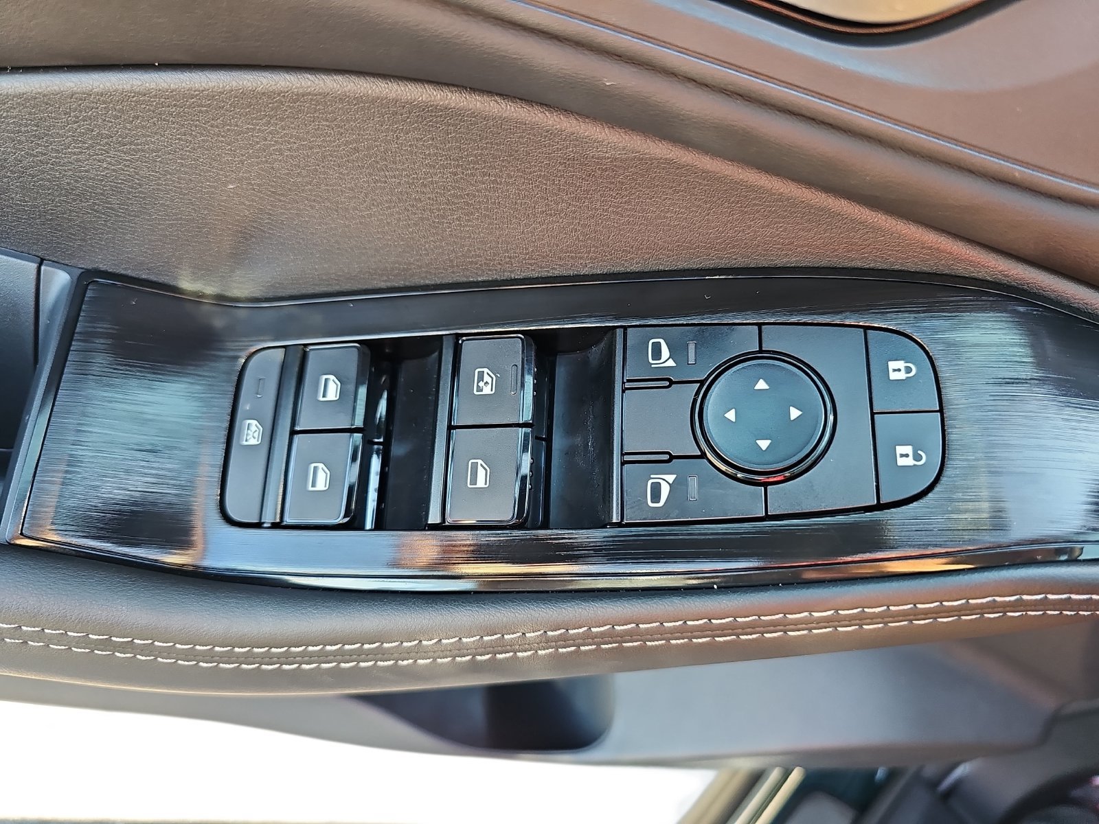 New 2027 Nissan Rogue Dark Armor AWD/4WD image 27