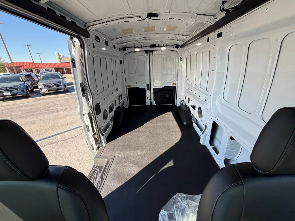 New 2026 Ford Transit 250 148 Medium Roof image 25