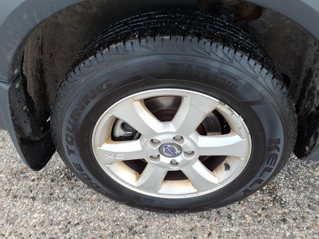 Used 2008 Volvo XC70 3.2 image 14