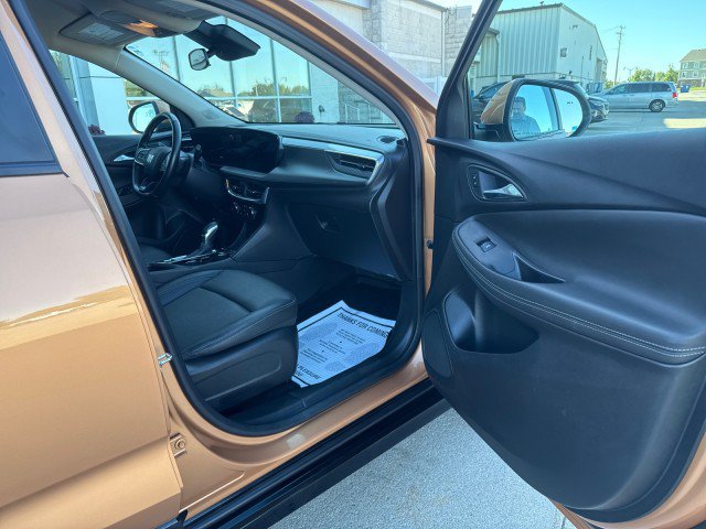 Used 2024 Buick Encore GX Sport Touring w/ Comfort Package FWD image 28
