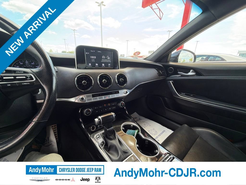 Used 2020 Kia Stinger GT-Line RWD image 19