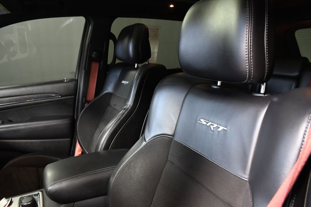 Used 2020 Jeep Grand Cherokee SRT AWD/4WD image 17