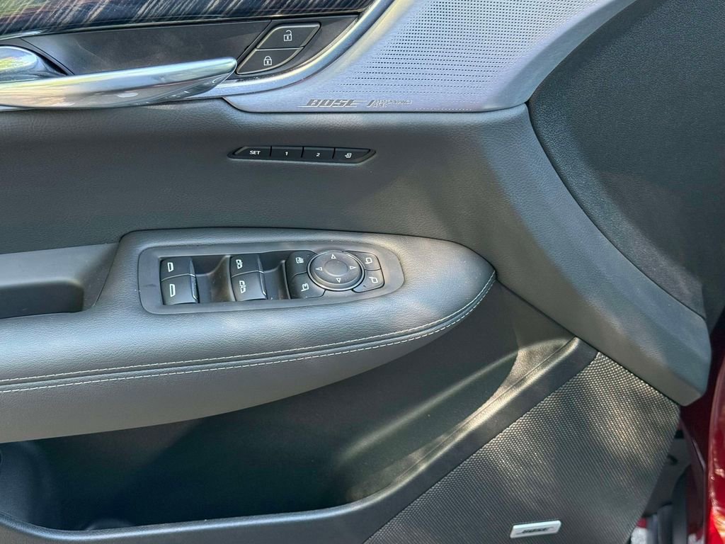 Used 2024 Cadillac XT6 Premium Luxury AWD/4WD image 21