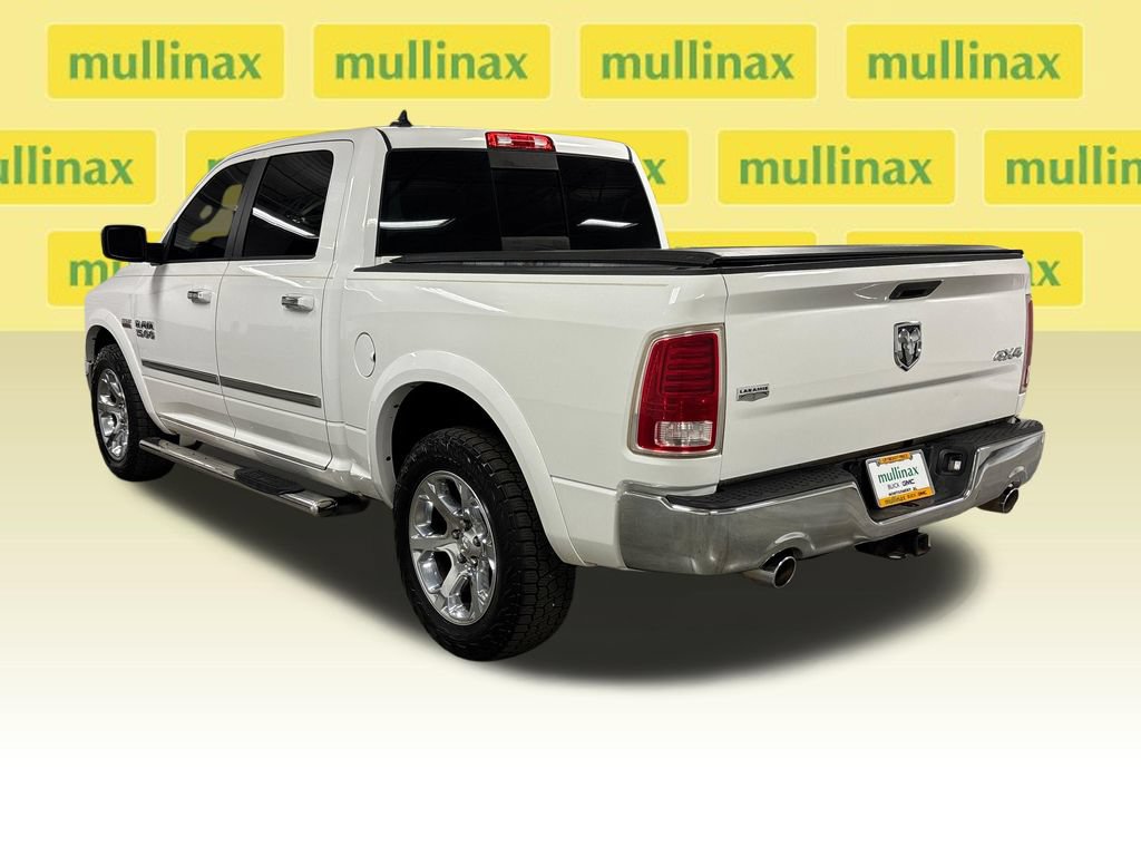 Used 2015 RAM 1500 Laramie w/ Convenience Group AWD/4WD image 15
