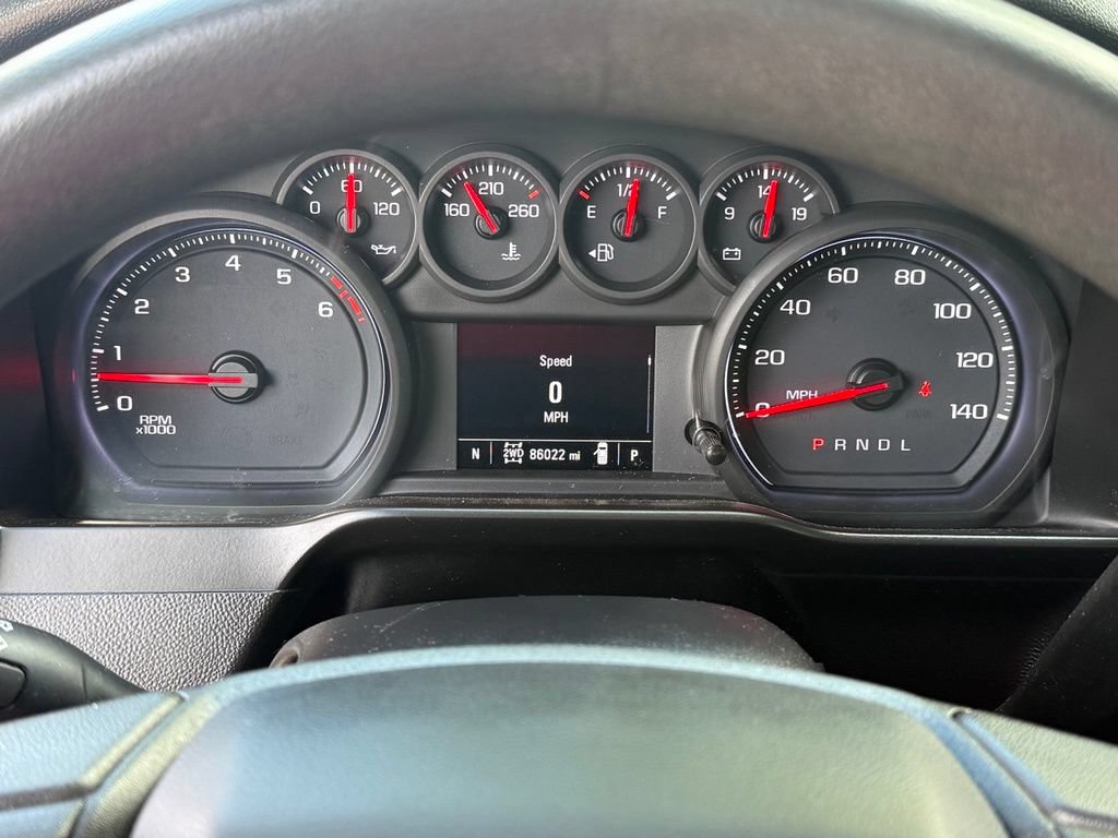 Used 2019 Chevrolet Silverado 1500 Custom w/ Custom Value Package AWD/4WD image 17