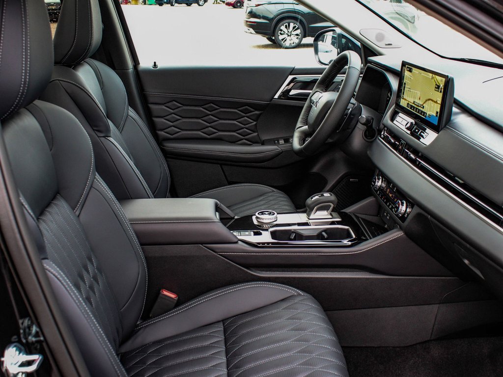 New 2026 Mitsubishi Outlander SEL AWD/4WD image 44