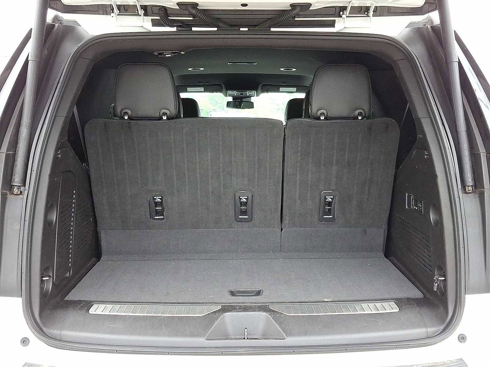 Used 2023 Chevrolet Tahoe Premier image 31