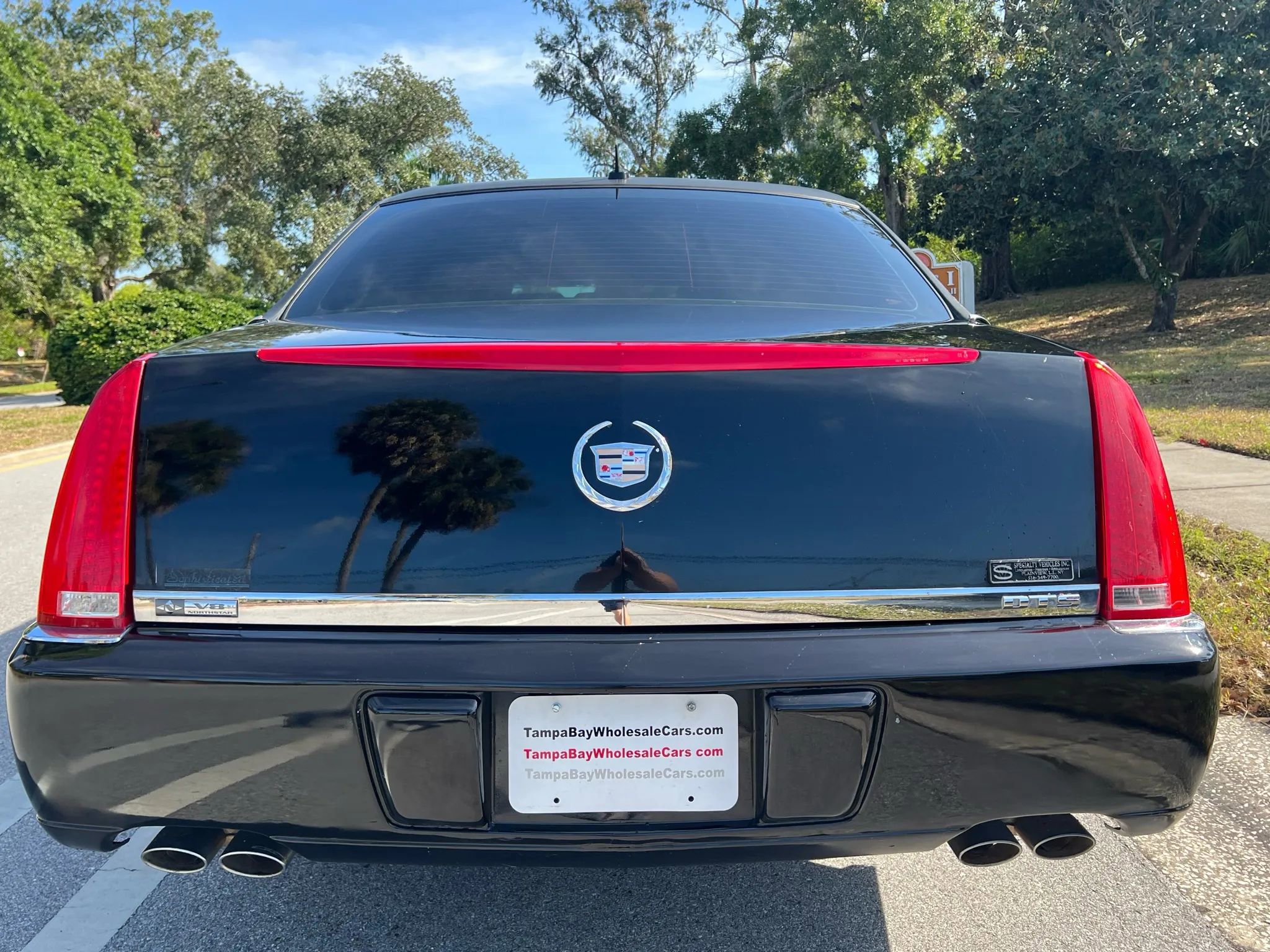 Used 2006 Cadillac DTS FWD image 12