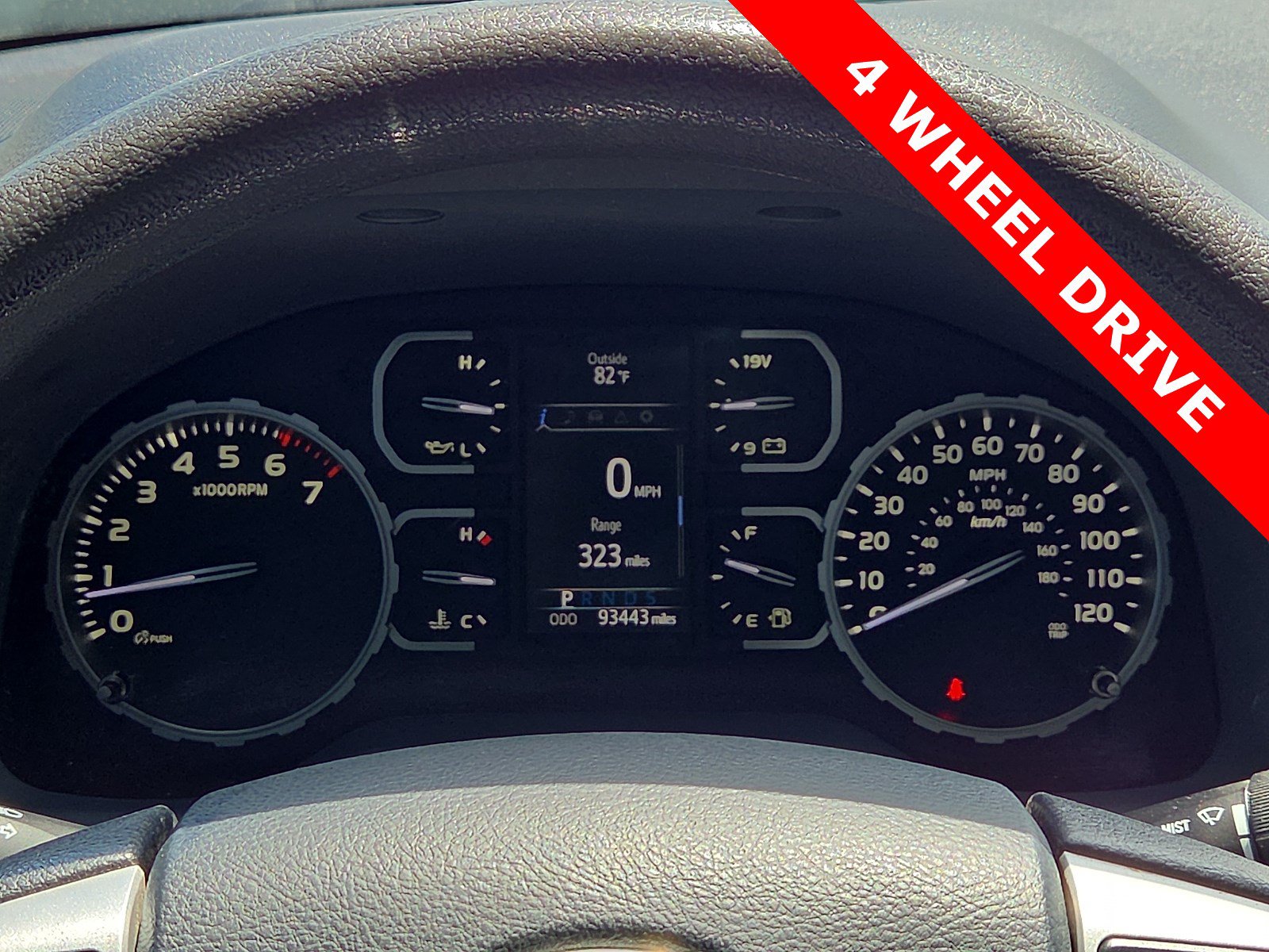 Used 2020 Toyota Tundra SR5 w/ SR5 Upgrade Package AWD/4WD image 23