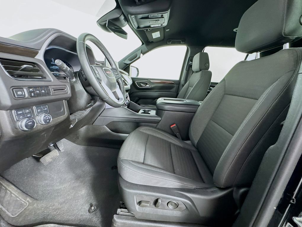 Used 2024 GMC Yukon SLE image 15