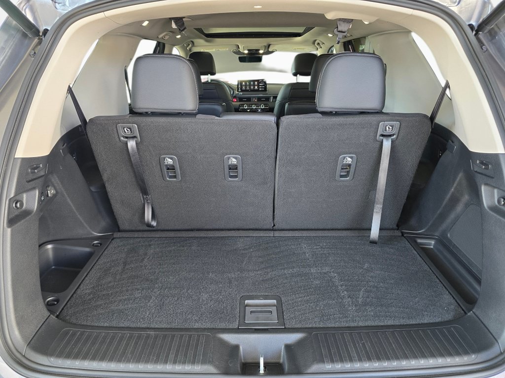Used 2026 Honda Pilot Elite image 16