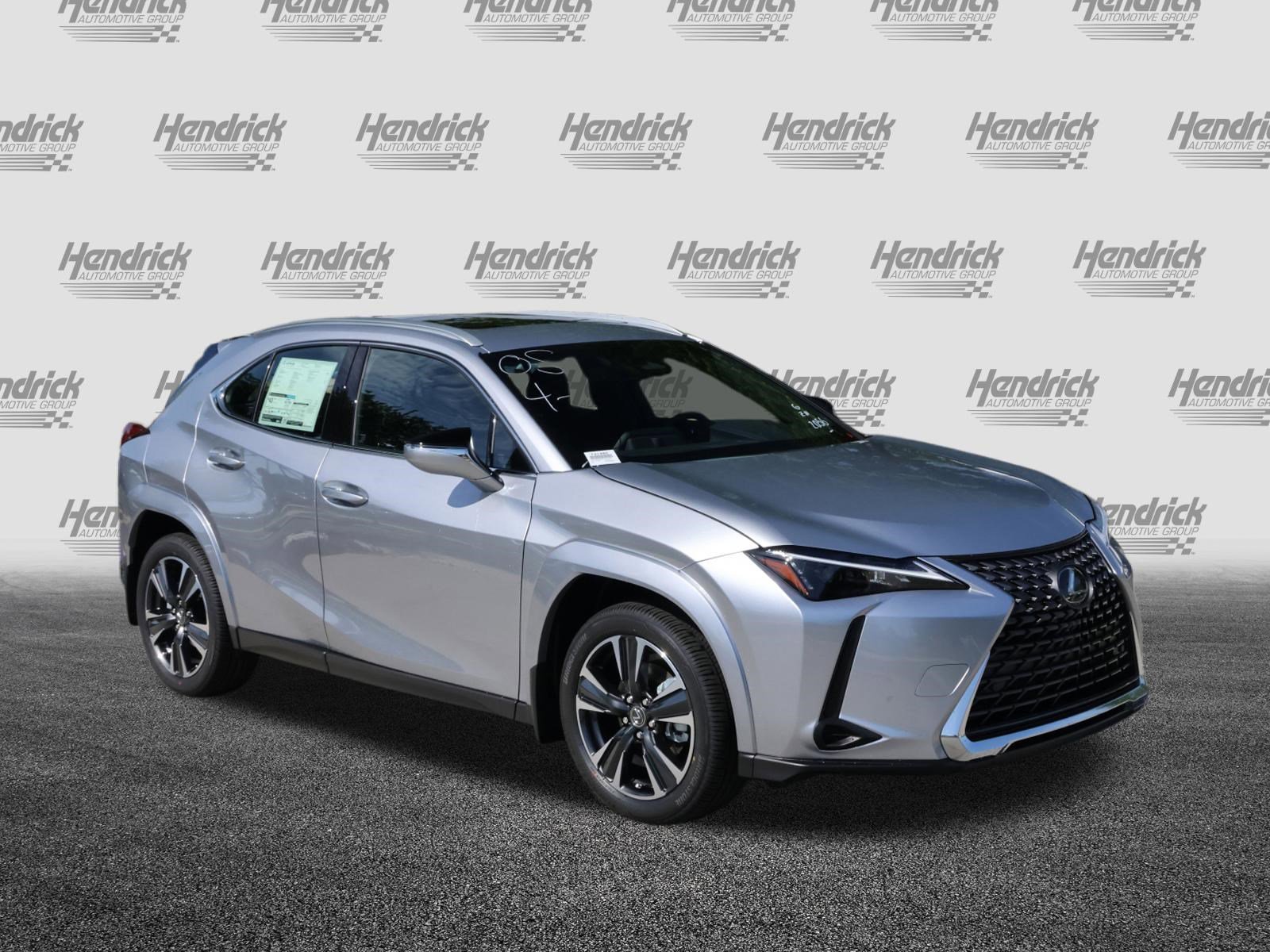 New 2026 Lexus UX 300h FWD image 2