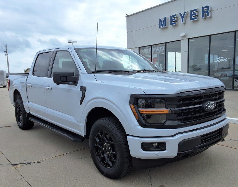 Used 2025 Ford F150 XLT w/ Equipment Group 302A MID AWD/4WD image 2
