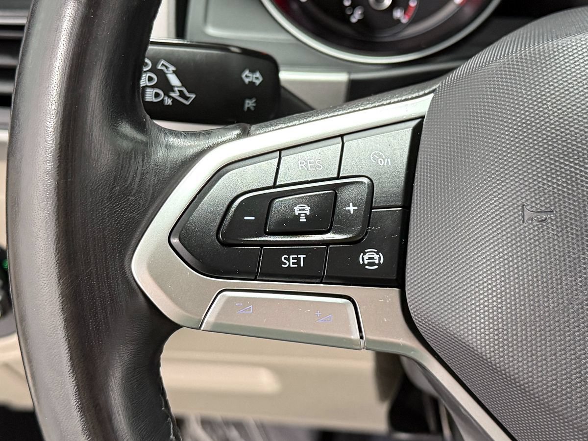 Used 2021 Volkswagen Atlas SE w/ Towing Package AWD/4WD image 17