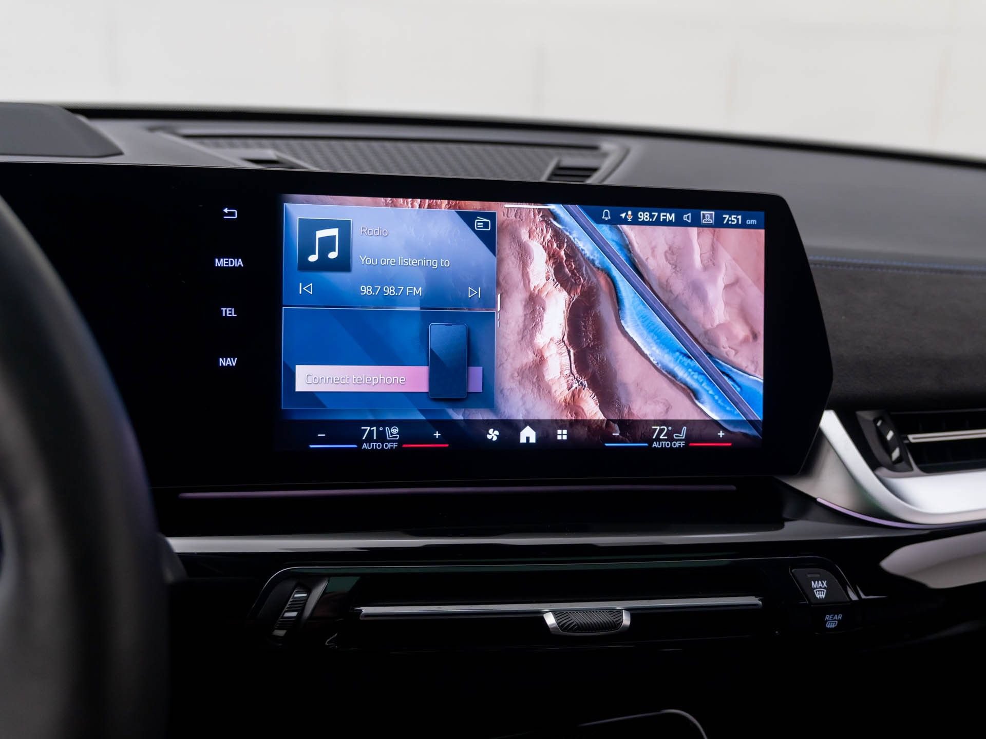 Certified 2025 BMW X2 xDrive28i AWD/4WD image 27