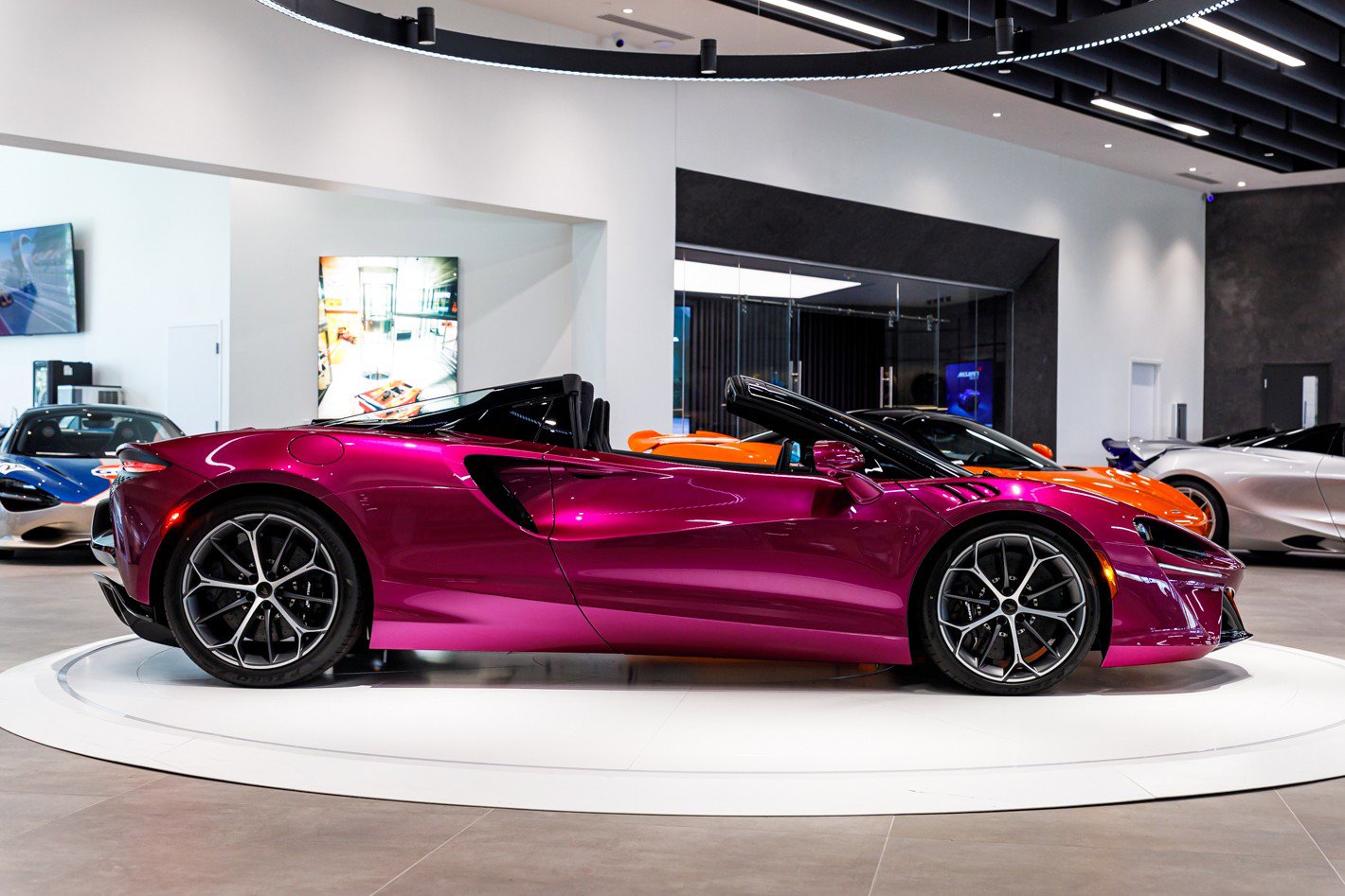 New 2026 McLaren Artura Performance image 9