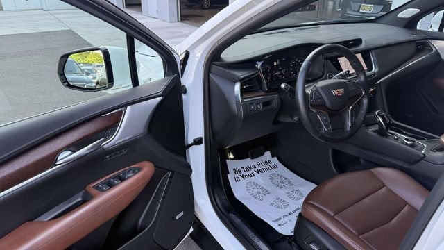 Certified 2023 Cadillac XT5 Premium Luxury AWD/4WD image 15
