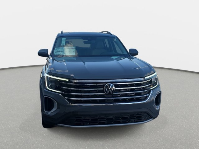 Used 2026 Volkswagen Atlas SE AWD/4WD image 2