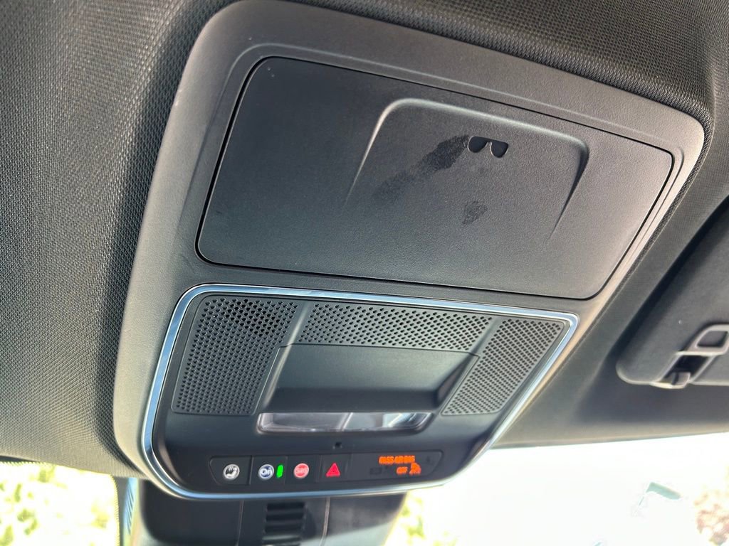 Used 2025 GMC Acadia Denali image 62