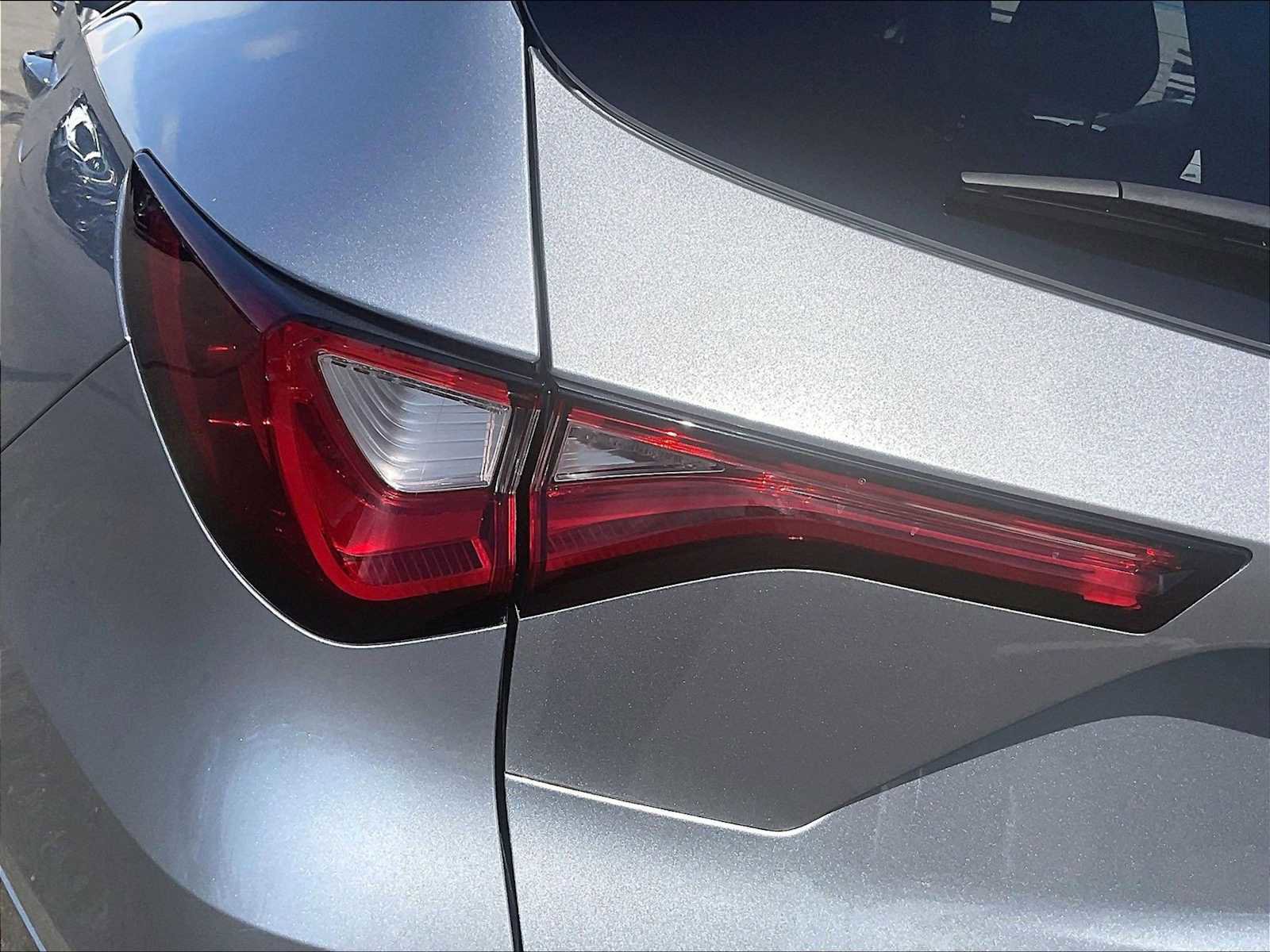 Used 2024 Acura MDX FWD w/ Technology Package image 31