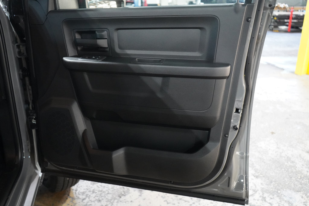 New 2027 RAM 3500 Tradesman AWD/4WD image 29