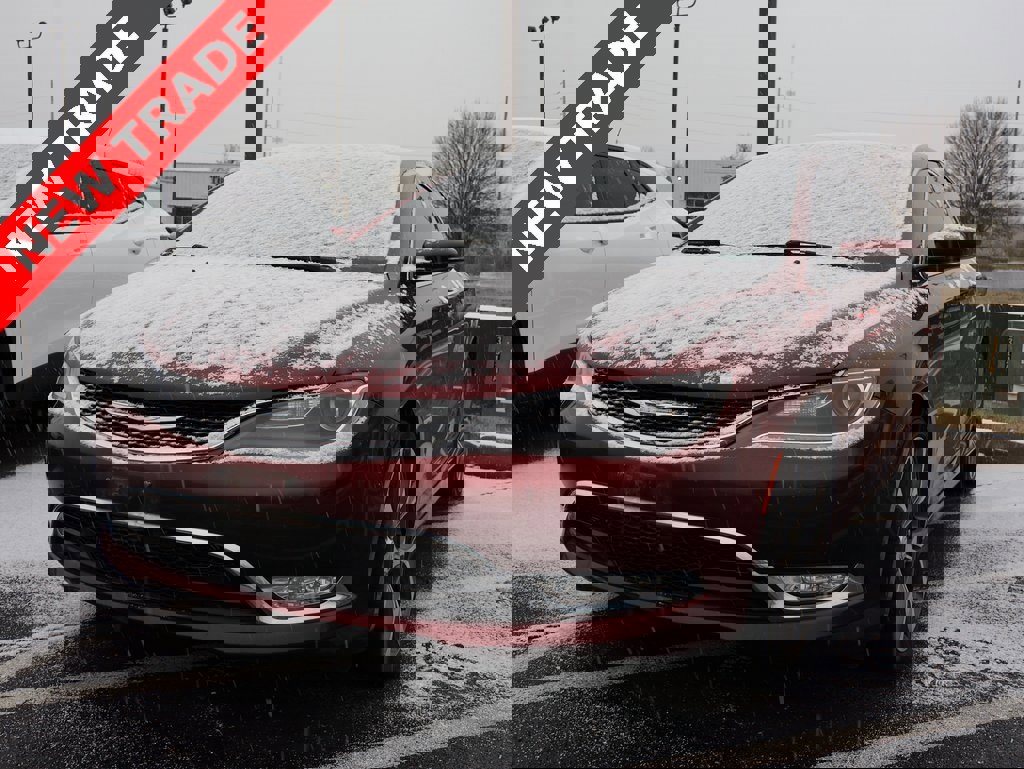 Used 2015 Chrysler 200 C w/ Navigation & Sound Group I