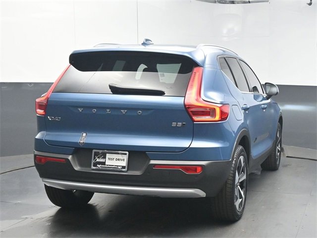 Used 2024 Volvo XC40 B5 Plus w/ Protection Package Premier image 8