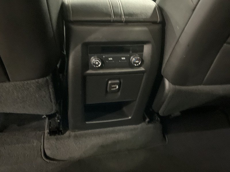 Used 2023 Chevrolet Traverse LT AWD/4WD image 20