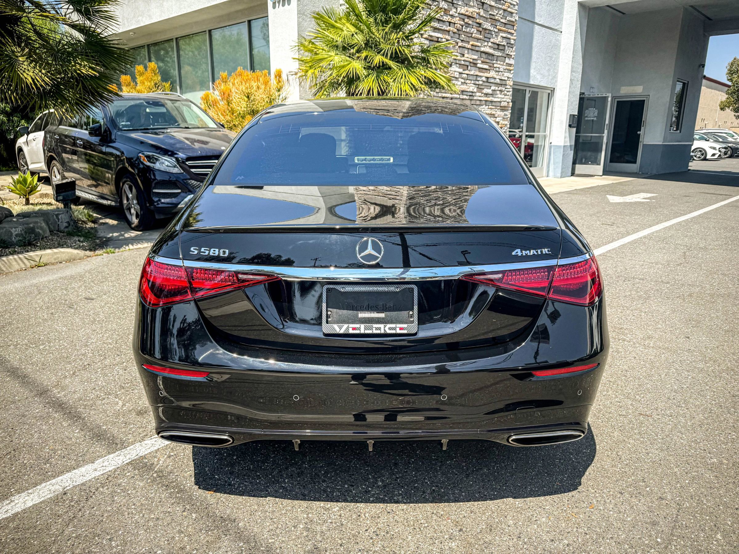 Used 2022 Mercedes-Benz S 580 4MATIC Sedan image 11