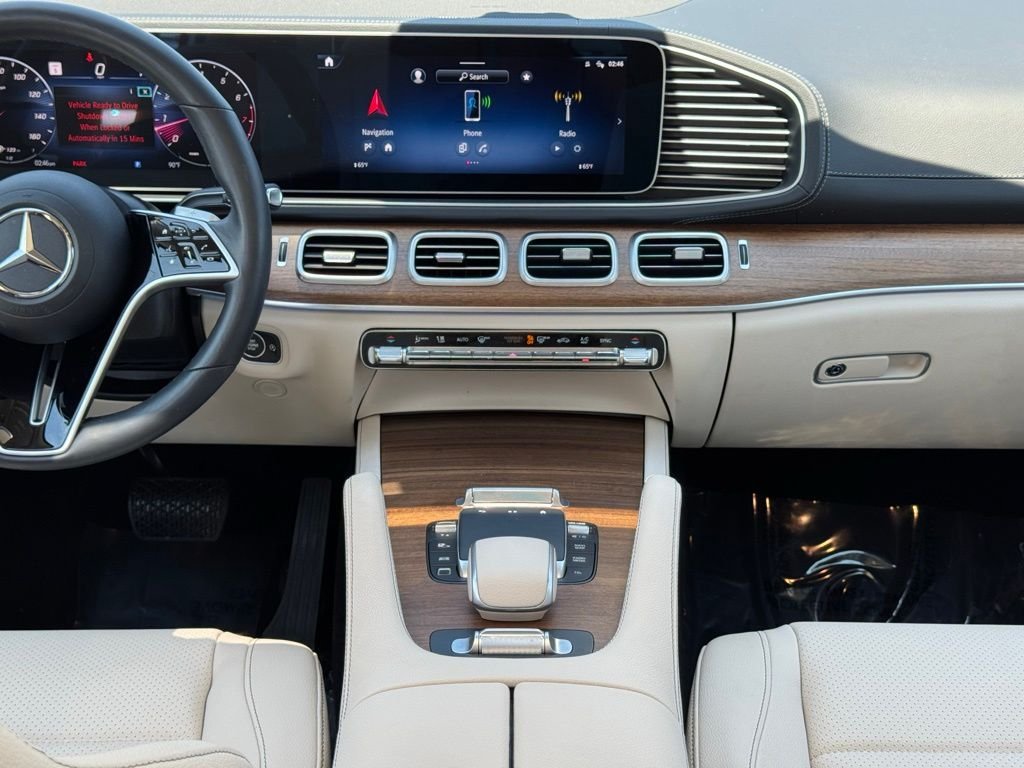Used 2026 Mercedes-Benz GLS 450 4MATIC image 33