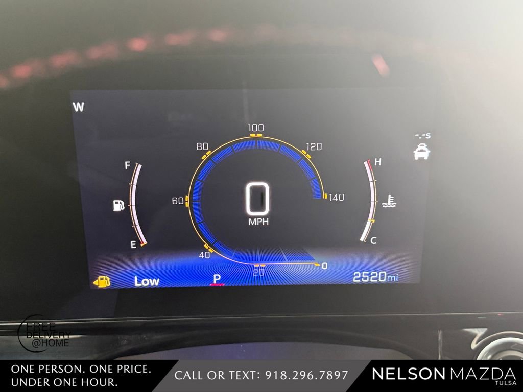 Used 2025 Chevrolet Trax RS w/ Driver Confidence Package image 25