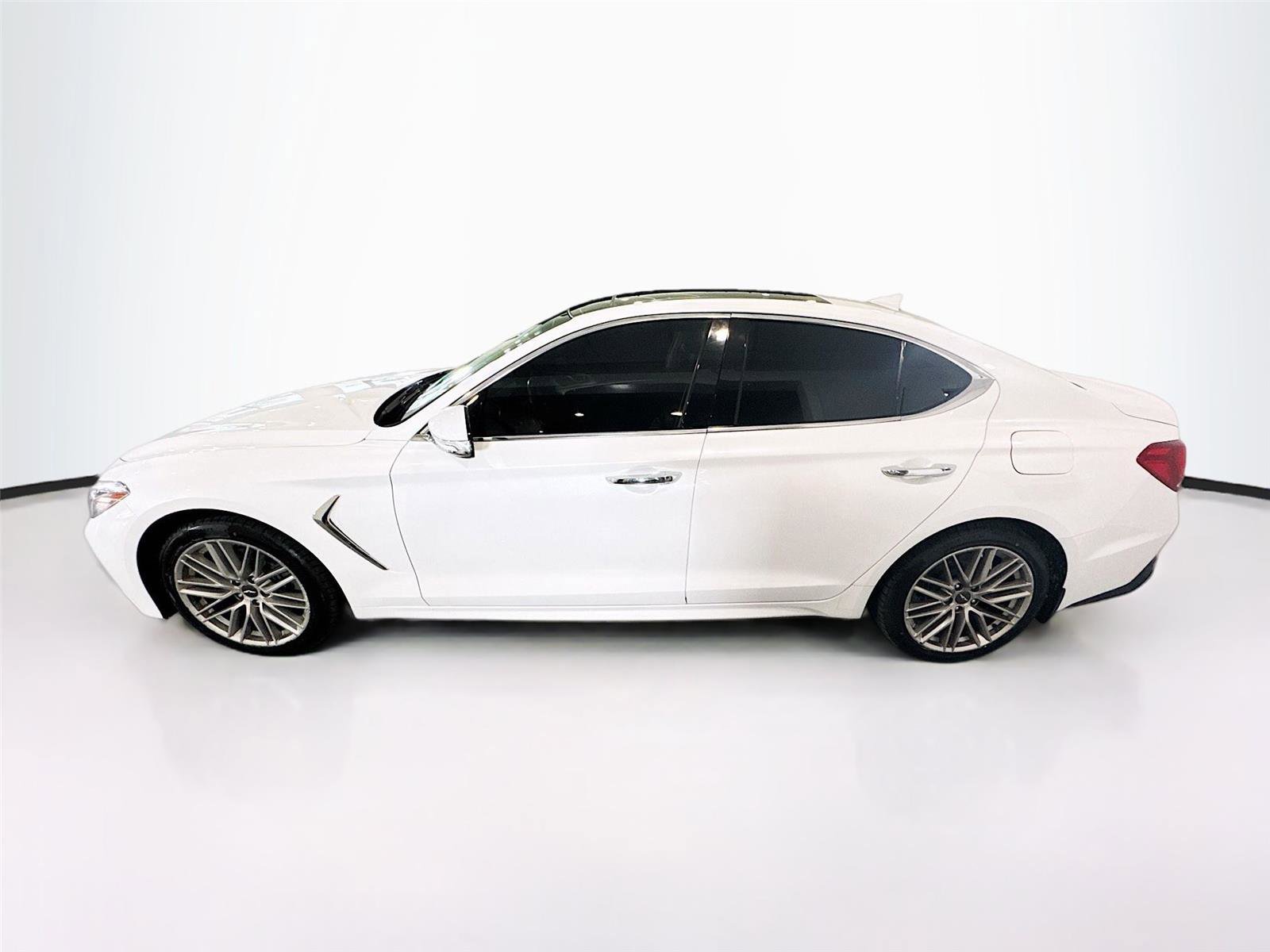 Used 2020 Genesis G70 2.0T w/ Elite Package AWD/4WD image 29