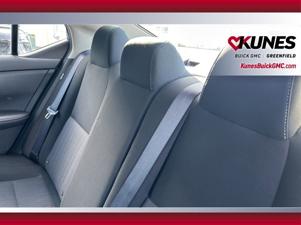Used 2024 Nissan Sentra SV image 28